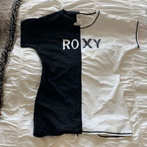 ROXY rash guard